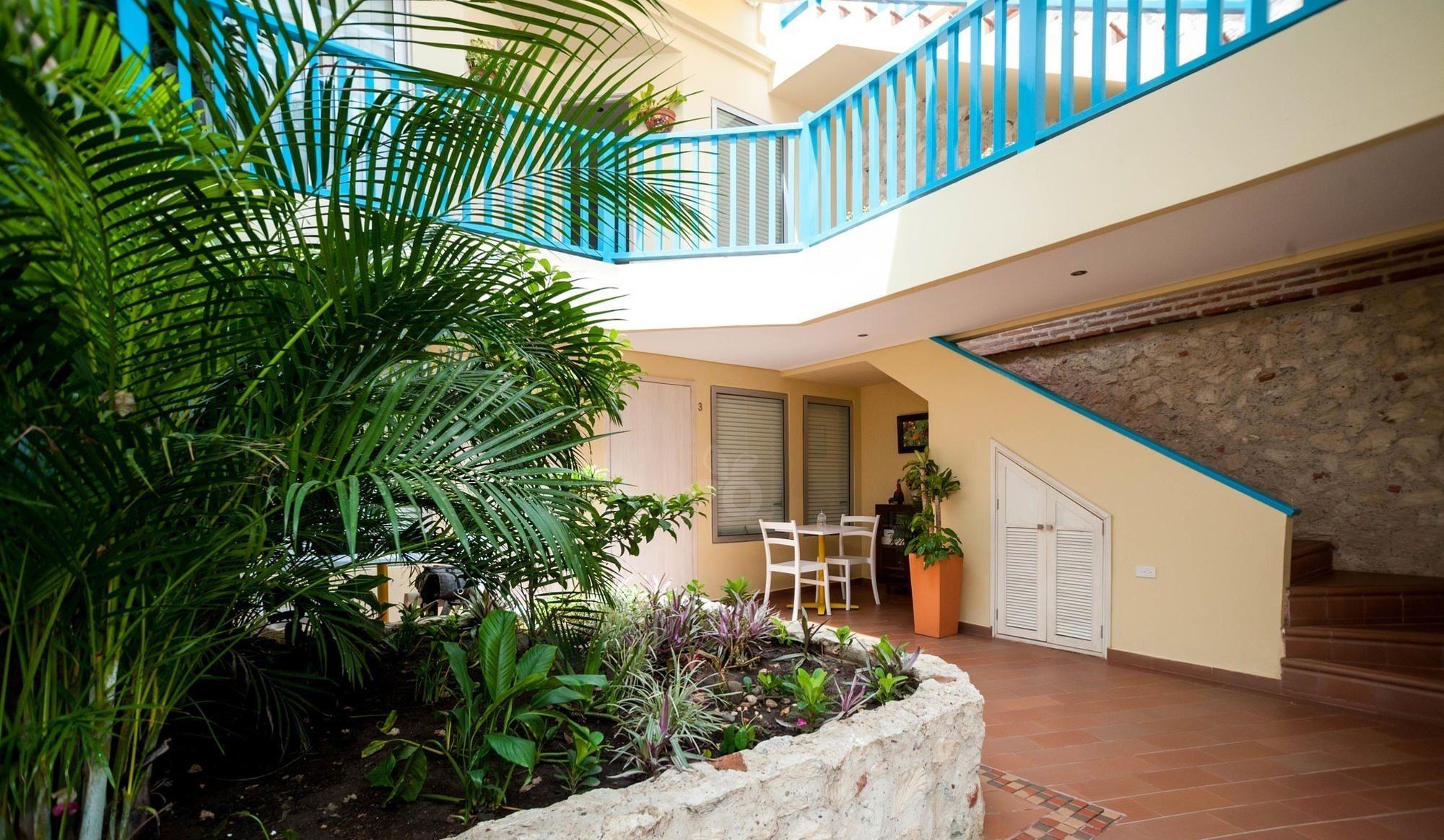 La Fe (adults Only) 4*