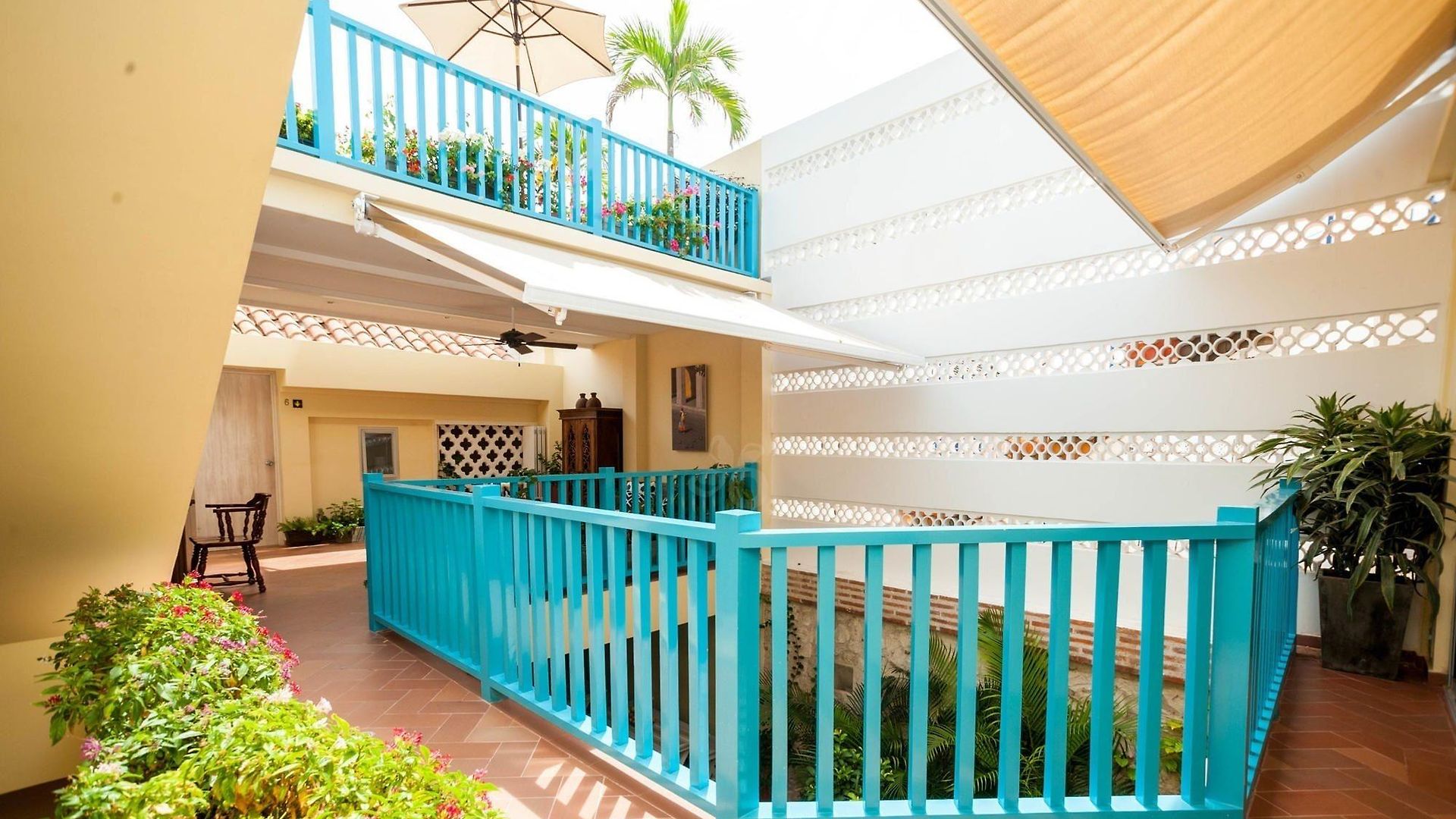 La Fe (adults Only) 4*