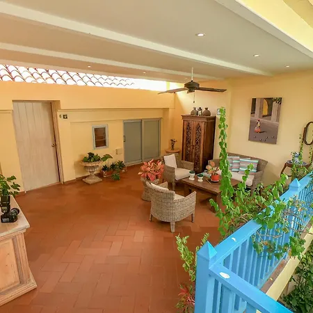 La Fe (adults Only) 4*
