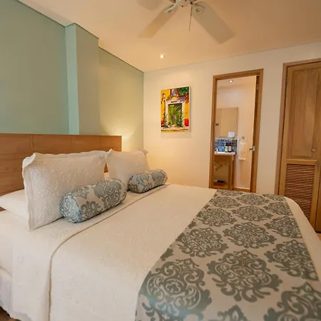 La Fe (adults Only) 4*