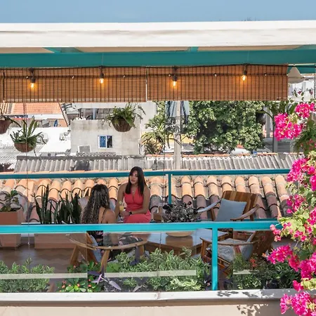 La Fe (adults Only) Bed & Breakfast