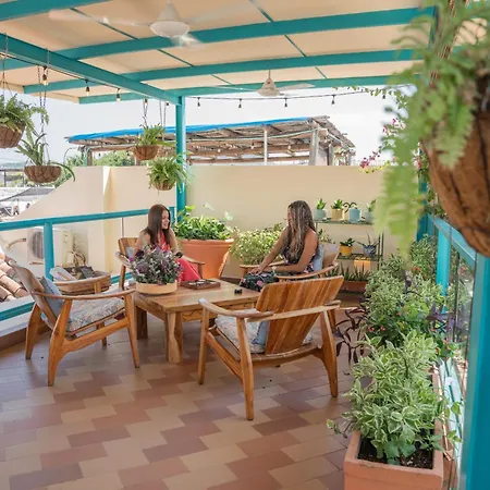 La Fe (adults Only) Bed & Breakfast